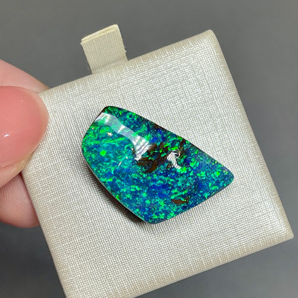 14.71ct boulder opal 23.7x14.1x5.8MM